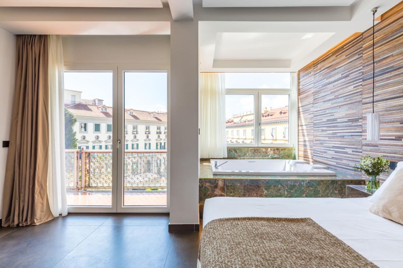 Dei Martiri Suite Naples Luaran gambar